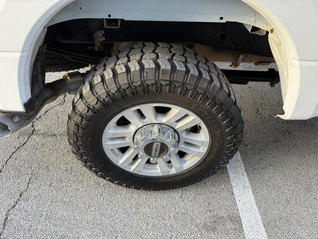 Used 2017 Ford F250 XL w/ Power Equipment Group AWD/4WD image 18