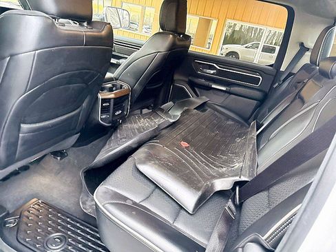 Used 2022 RAM 1500 Laramie image 17