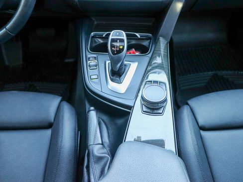 Used 2017 BMW 330i Sedan image 26