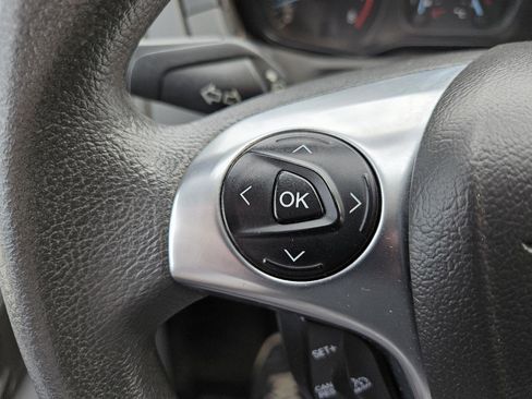 Used 2018 Ford Transit 350 XL image 40