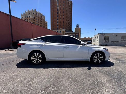 Used 2019 Nissan Altima 2.5 SL FWD image 5
