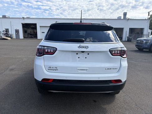 Used 2023 Jeep Compass Limited AWD/4WD image 4