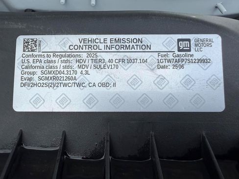 Used 2025 GMC Savana 2500 w/ Driver Convenience Package RWD image 24