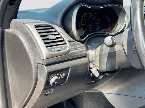 Used 2020 Jeep Grand Cherokee Laredo w/ Laredo X Package image 10