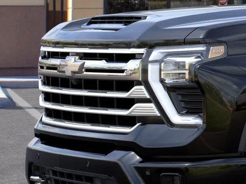 New 2026 Chevrolet Silverado 3500 High Country w/ High Country Premium Package AWD/4WD image 13