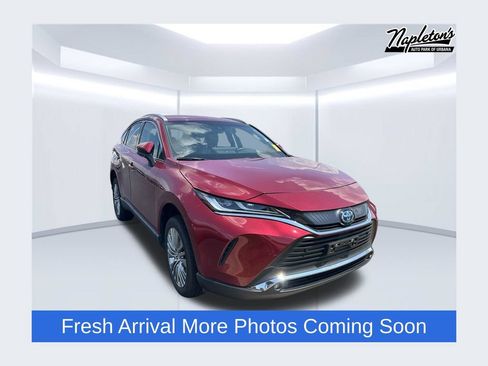 Used 2023 Toyota Venza XLE AWD/4WD image 1