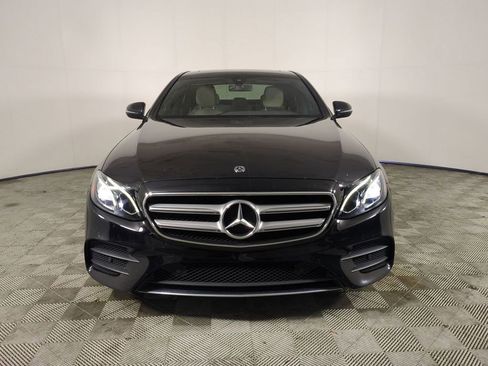 Used 2018 Mercedes-Benz E 300 image 3