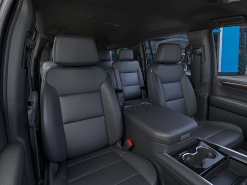 New 2026 Chevrolet Suburban LT w/ Comfort Package RWD image 16