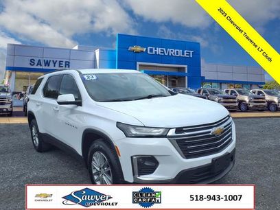Used 2023 Chevrolet Traverse LT w/ LPO, Floor Liner Package