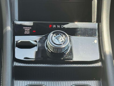 Used 2026 Jeep Grand Cherokee Limited w/ Limited Altitude Package AWD/4WD image 26