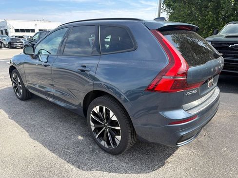 Used 2026 Volvo XC60 B5 Plus AWD/4WD image 4