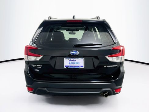 Used 2024 Subaru Forester Limited AWD/4WD image 6
