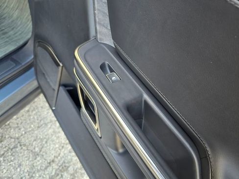 Used 2022 Rivian R1T Launch Edition image 38