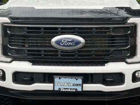 Used 2024 Ford F350 XLT image 5
