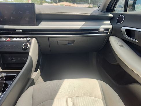Used 2024 Hyundai Sonata SEL FWD image 11