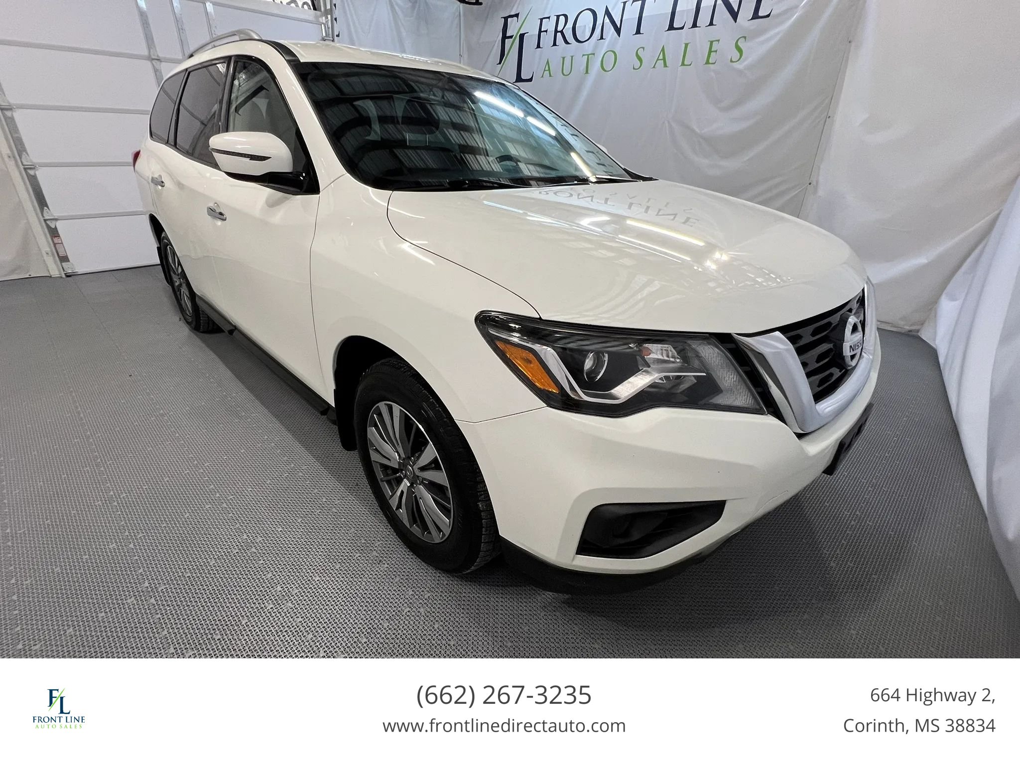 Used 2020 Nissan Pathfinder S AWD/4WD image 1