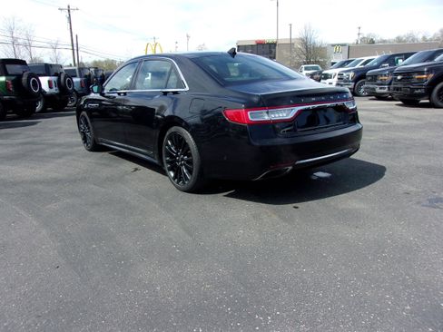 Used 2020 Lincoln Continental Reserve w/ Luxury Package image 3