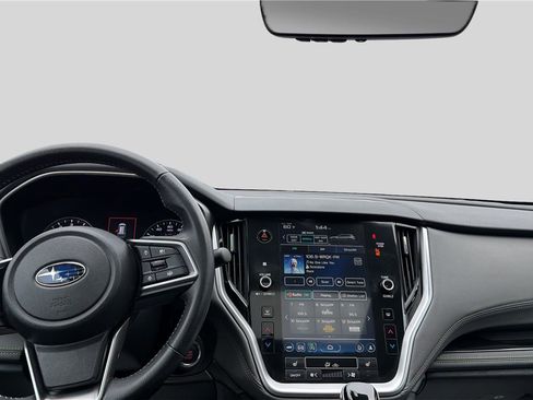 Used 2023 Subaru Outback Onyx Edition image 9