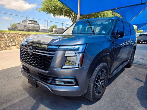 Used 2025 Nissan Armada SL w/ Captain's Chari Seat Package RWD image 1