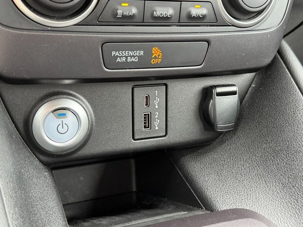 Used 2025 Nissan Leaf S FWD image 23