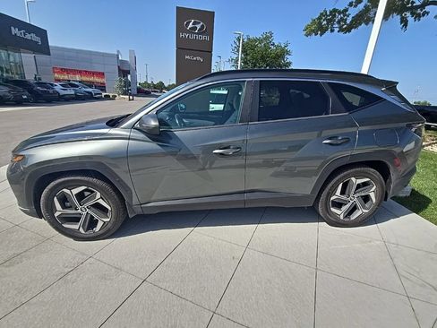 Used 2022 Hyundai Tucson SEL w/ Convenience + Premium Package FWD image 4