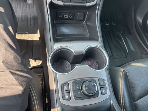 Used 2023 GMC Terrain AT4 w/ LPO, Floor Liner Package AWD/4WD image 15
