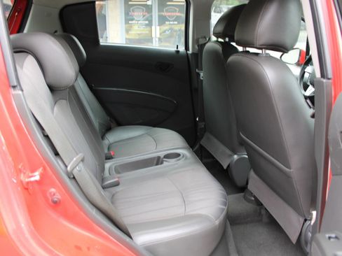 Used 2014 Chevrolet Spark LT image 15