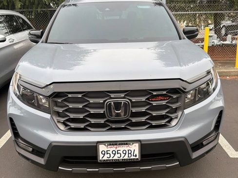 Used 2024 Honda Ridgeline TrailSport image 1