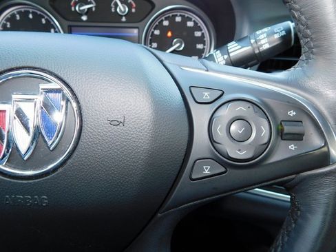 Used 2021 Buick Enclave Essence w/ Sport Touring Edition image 35