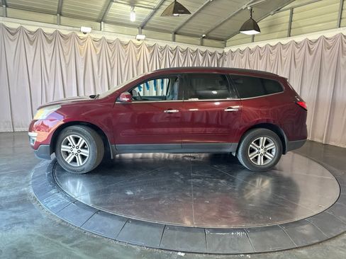Used 2015 Chevrolet Traverse LT FWD image 7