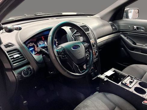 Used 2017 Ford Explorer 4WD Police Interceptor image 7
