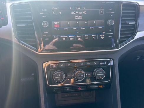 Certified 2023 Volkswagen Atlas SE w/ Panoramic Sunroof Package AWD/4WD image 15