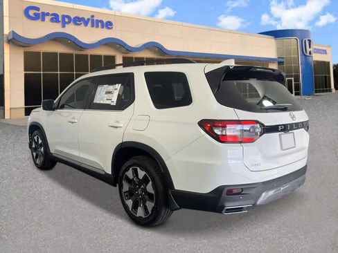 New 2026 Honda Pilot Elite image 3