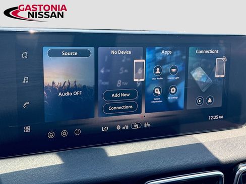 Used 2026 Nissan Sentra SV w/ SV Convenience Package FWD image 18