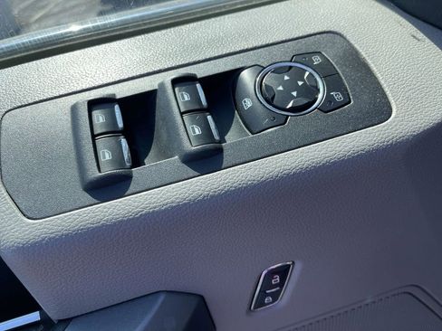 Used 2016 Ford F150 XLT image 13