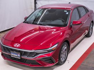 Certified 2024 Hyundai Elantra SEL image 1