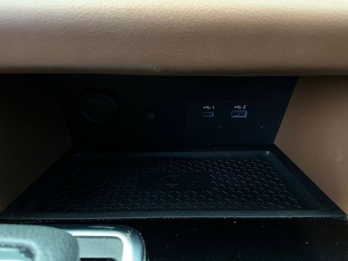 Used 2023 Nissan Pathfinder Platinum image 29