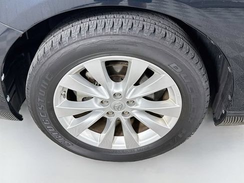 Used 2014 Toyota Venza LE AWD/4WD image 26