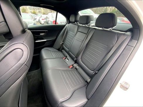 Used 2025 Mercedes-Benz C 300 4MATIC Sedan image 17