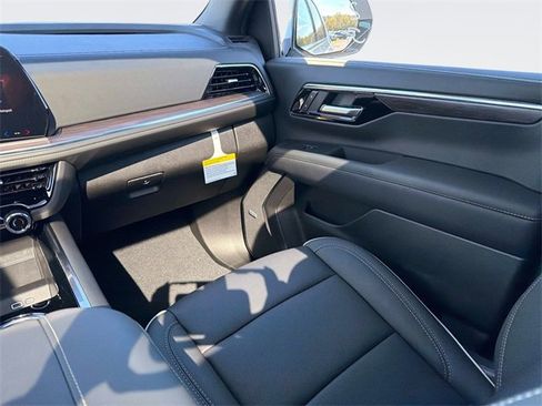 New 2026 Chevrolet Tahoe Premier image 18