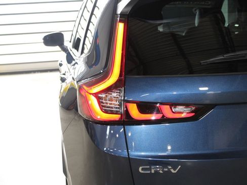 Used 2024 Honda CR-V EX-L image 45