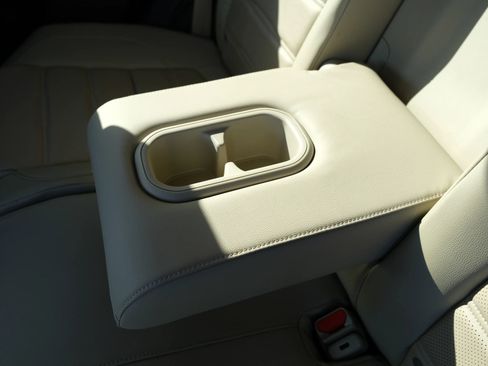 Used 2017 Honda CR-V EX-L image 22