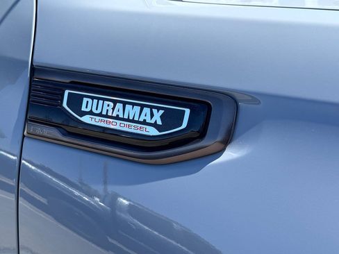 Used 2024 GMC Sierra 1500 AT4X AWD/4WD image 5