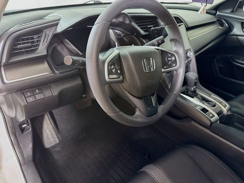 Used 2019 Honda Civic LX image 9