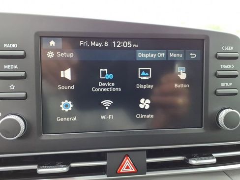 New 2026 Hyundai Elantra SE FWD image 16