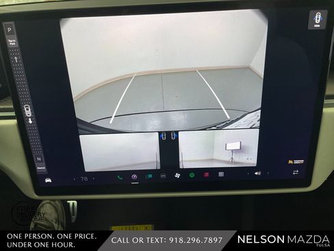 Used 2023 Tesla Model X Plaid image 27