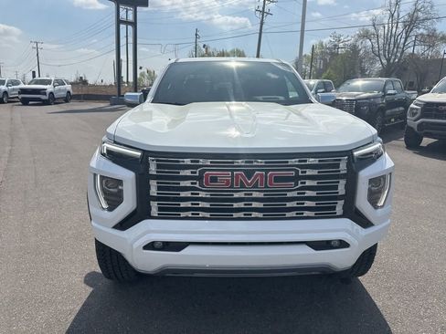 New 2026 GMC Canyon Denali image 8