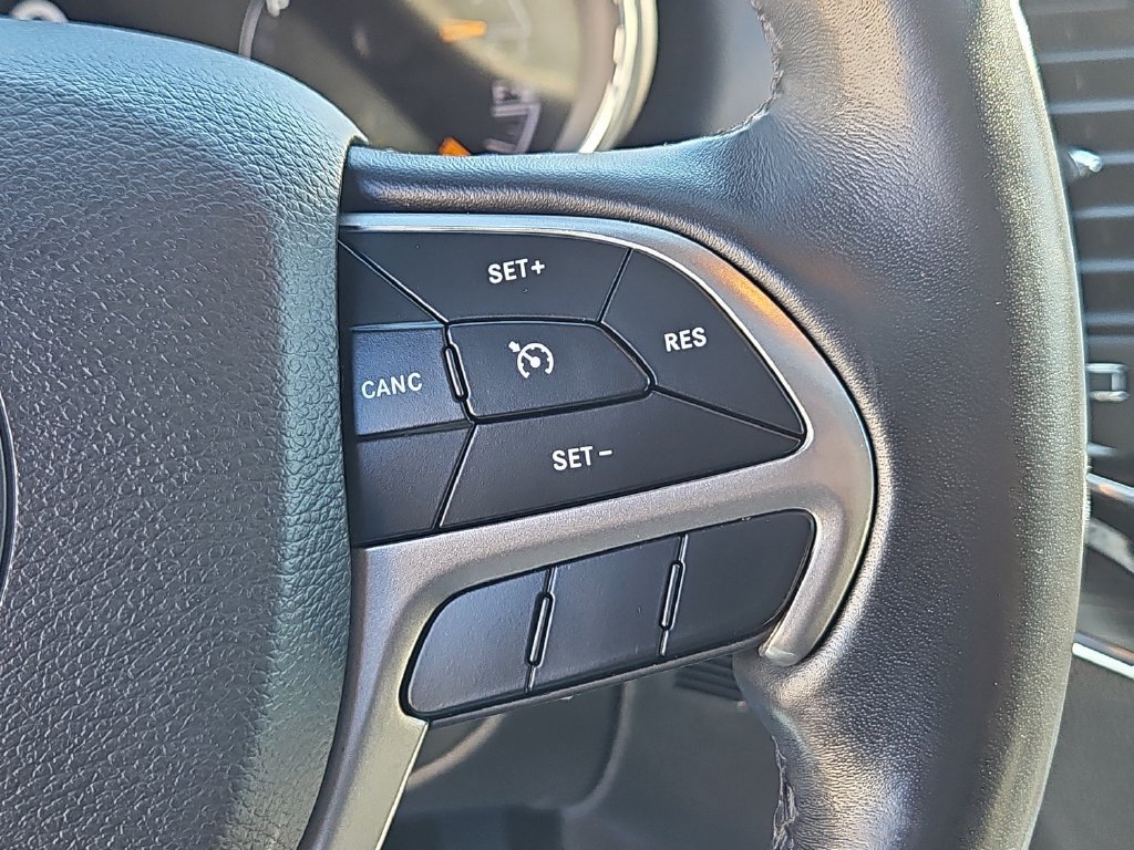Used 2021 Jeep Grand Cherokee Limited w/ Premium Lighting Group AWD/4WD image 30