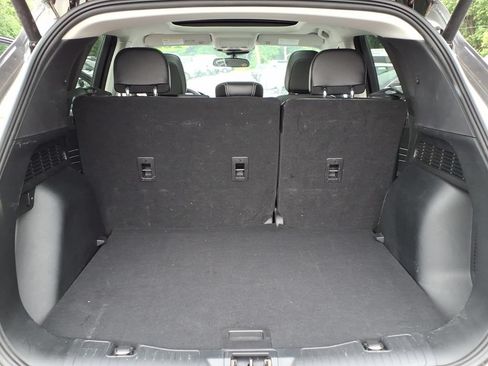 Certified 2022 Ford Escape SEL AWD/4WD image 28