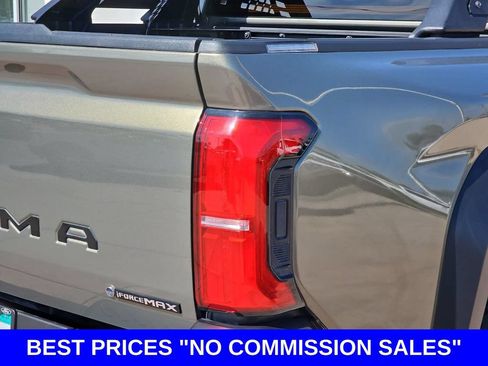Used 2025 Toyota Tacoma 4x4 Double Cab Hybrid image 38